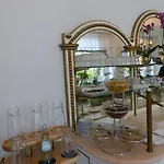 赛贝尔公园酒店 酒店
